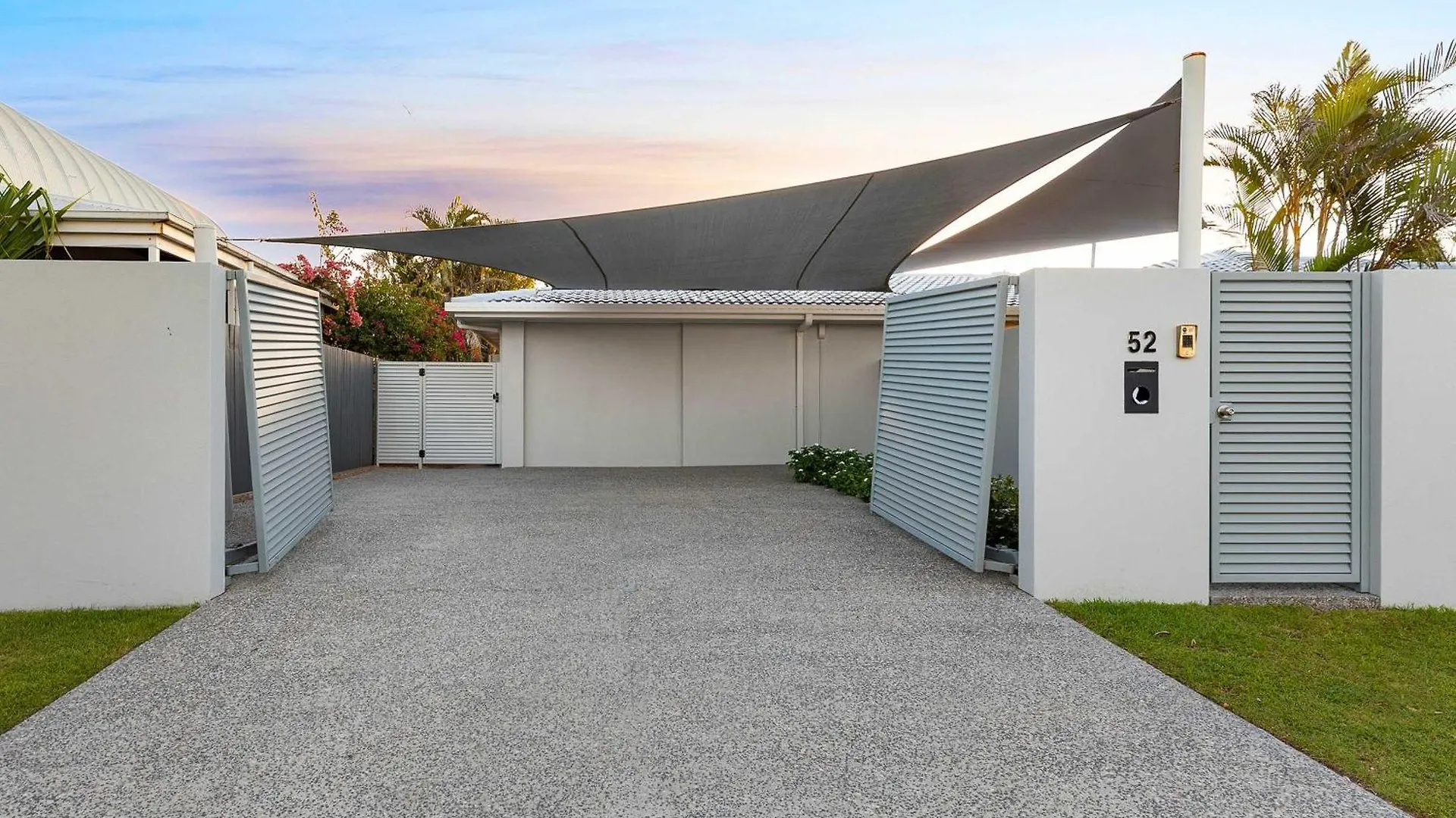The Oceanic Villa Buddina 0*,  Australien